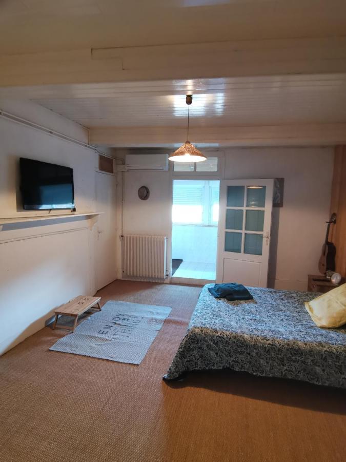 Maison Centre Ville 네라끄 외부 사진