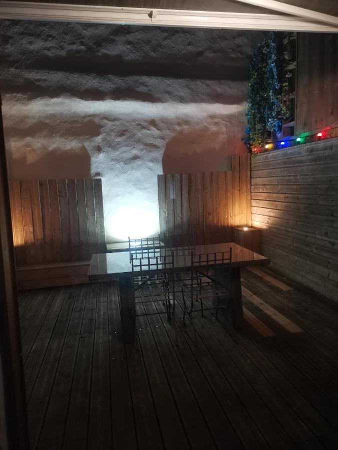 Maison Centre Ville 네라끄 외부 사진