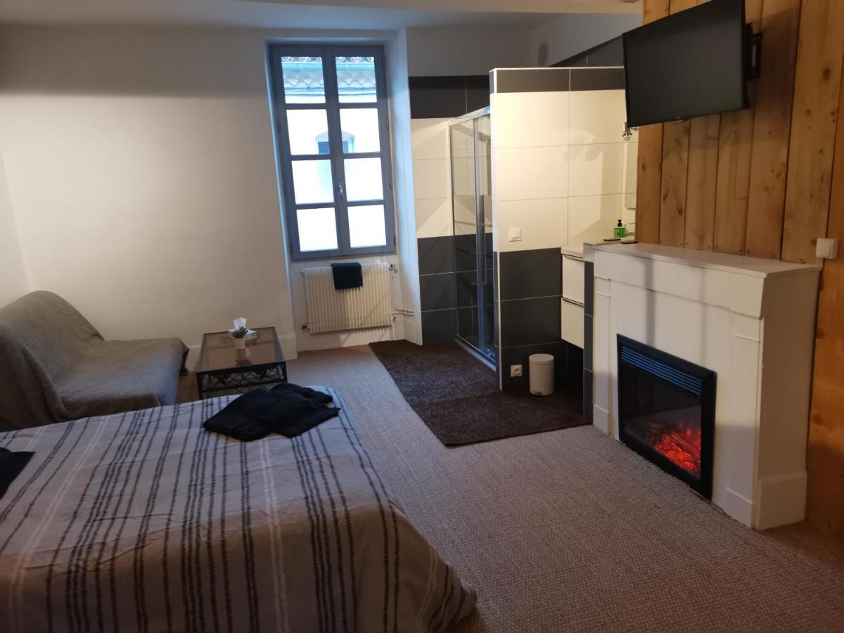 Maison Centre Ville 네라끄 외부 사진