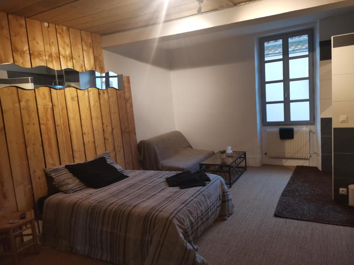 Maison Centre Ville 네라끄 외부 사진
